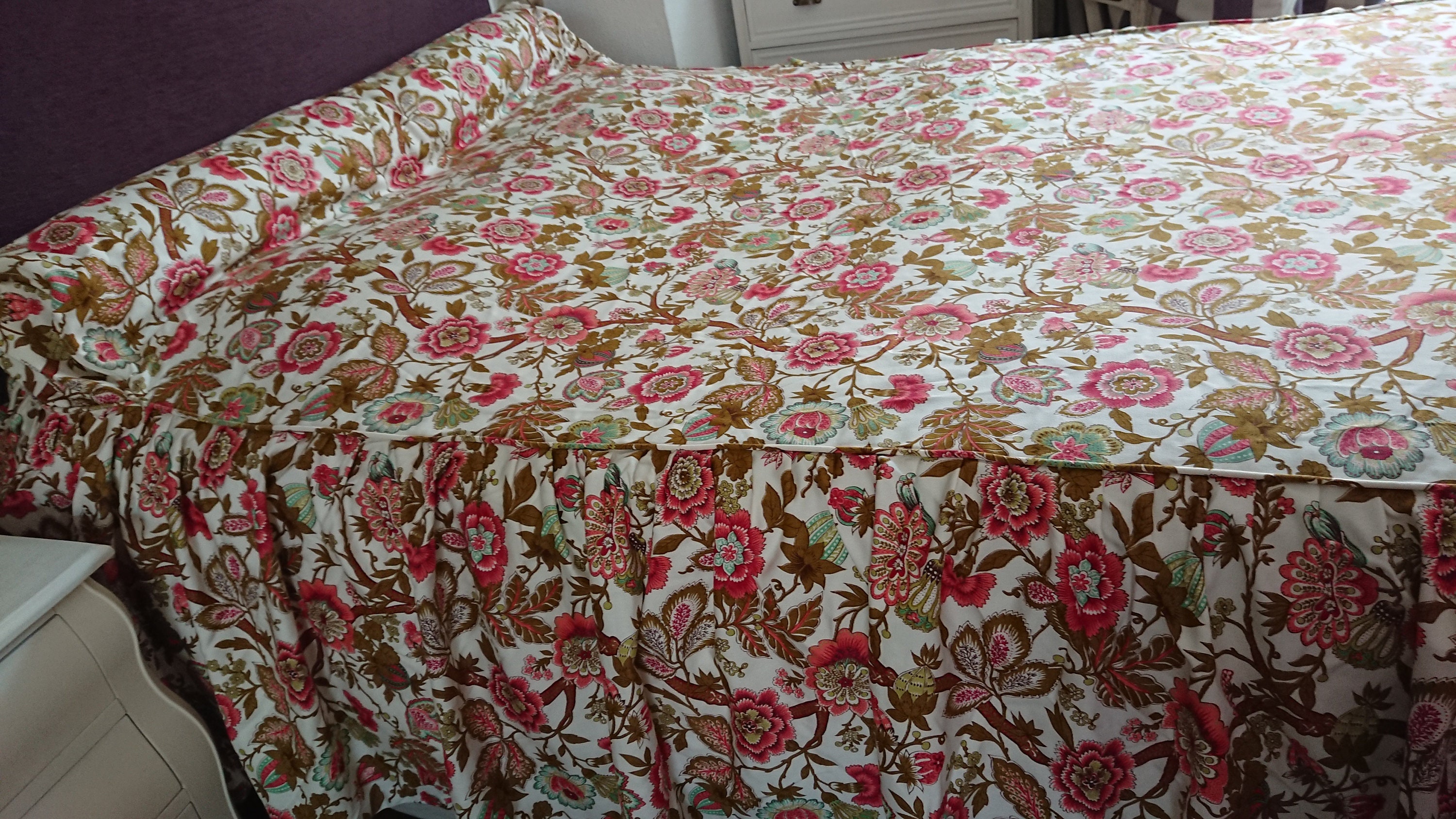 Sheet Sets Home & Living Pair of vintage Boussac single bedspreads