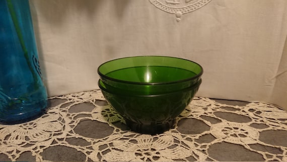 Ciotola VERECO Vetro Verde FRANCIA anni '50 / tavolo d'arte Art populaire  Decorazione cucina vintage / 7 ciotole in vetro Colore verde inglese made  in France -  Italia