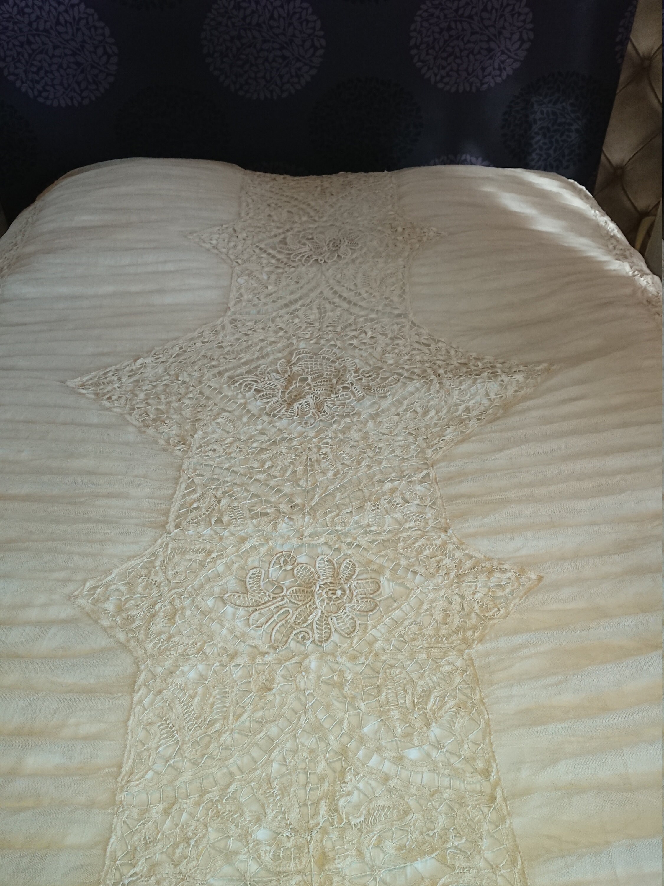 フランスのベッドカバー、1900年代のプロヴァンススタイル / ベッド