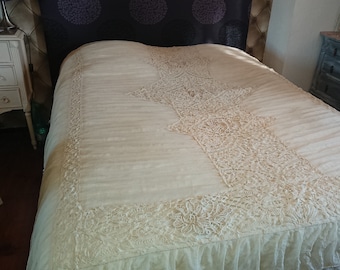French bed cover, 1900s Provence style / bedspread / bedroom decoration / vintage shabby chic Provençal cotton tulle