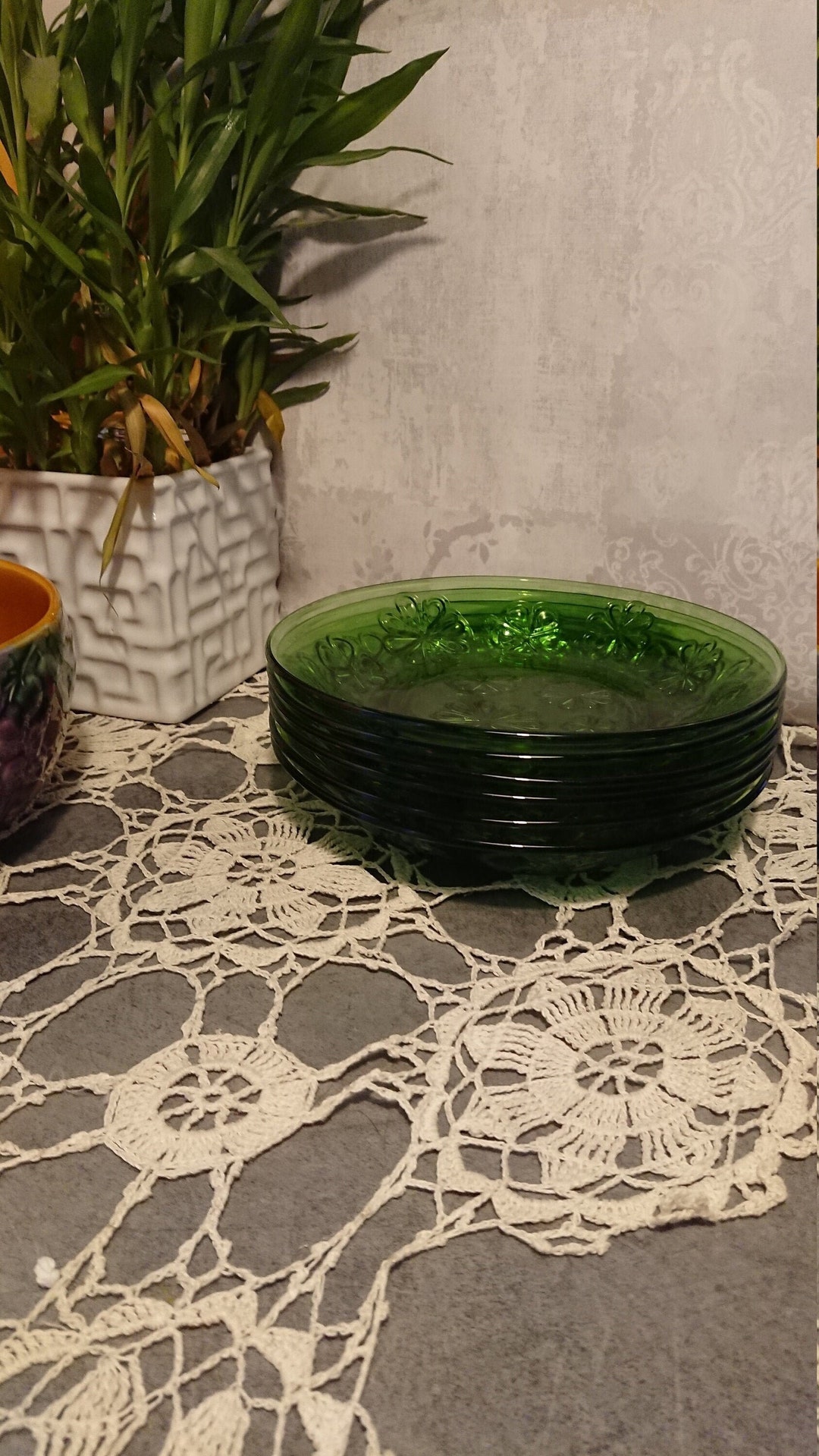 Plate VERECO Glass GREEN France 1960 / Art of the Table / Vintage