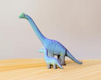 Giocattolo Waldorf Brontosaurus / Figura di animale preistorico Montessori / Fatto a mano con legno organico