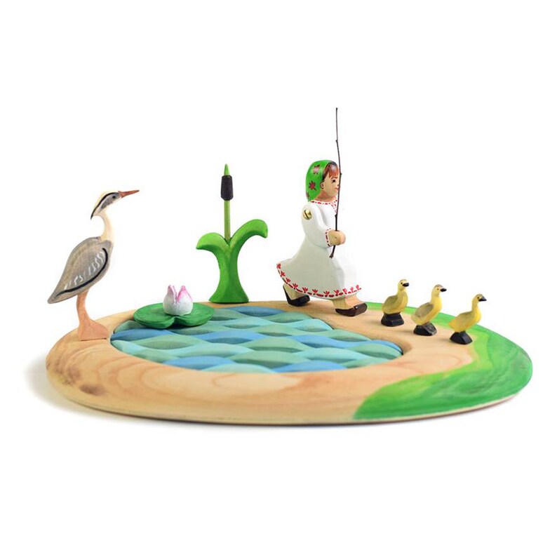 The pond, the girl and the ducklings - Waldorf figurines | Monte The pond, the girl and the ducklings - Waldorf figurines | Monte