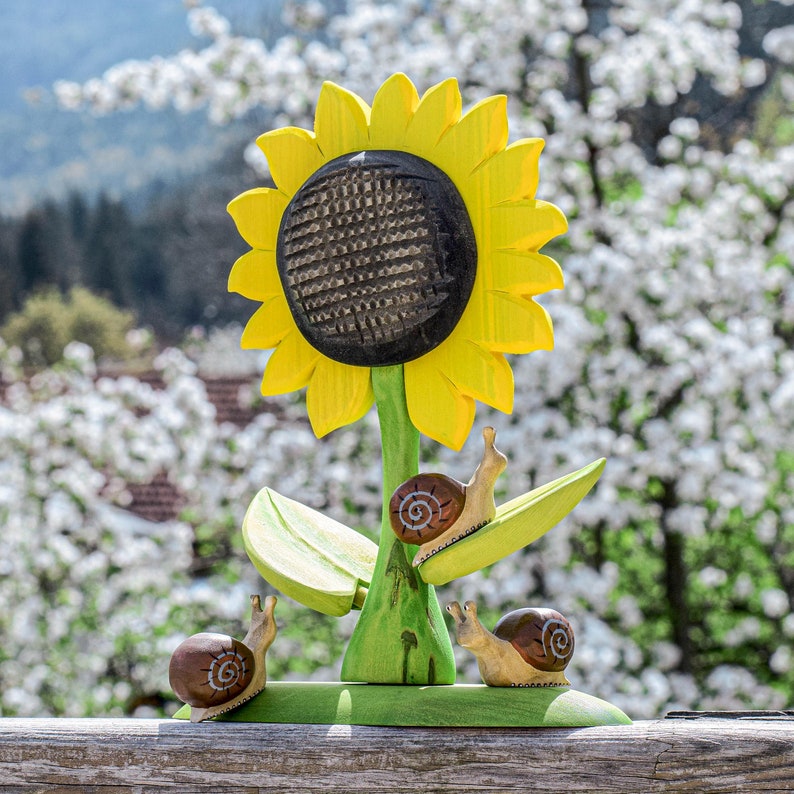 Schnecke Holzfigur Umweltfreundliches Waldorfspielzeug, handgefertigt Bild 9