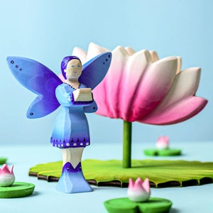 Lotusblume Handgefertigte Holzdekoration Von Waldorf-Deko inspiriert Bild 7