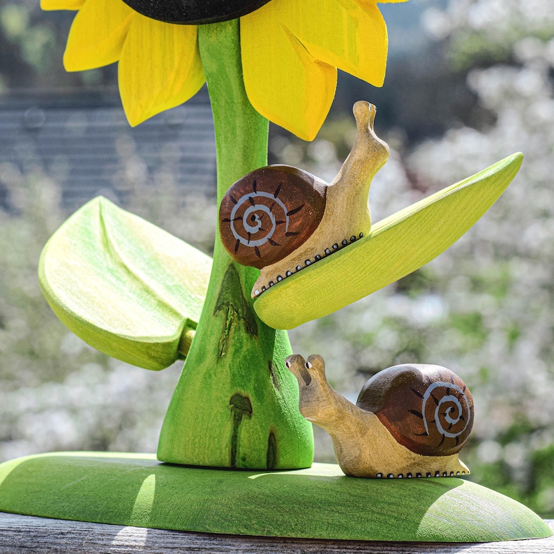 Schnecke Holzfigur Umweltfreundliches Waldorfspielzeug, handgefertigt Bild 8