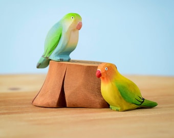 Inséparables en bois faits main et souche d'arbre | Jouet Montessori