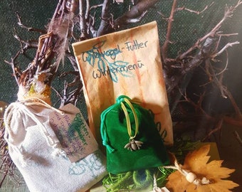 "Witches' Garden" gift set with garden magic ritual set, bee meadow seeds and wild bird food