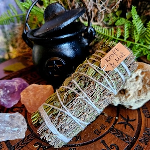 Incense Bundle &quot;Courage & Strength&quot; Smudge Stick
