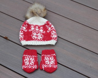 christmass hat and mittens set 12-18 month