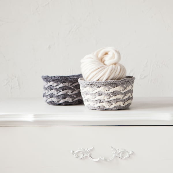 Jacquard Knitted Basket Knitting Pattern