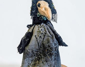 Raven Skull Art Doll 7.5”, Victorian Goth OOAK Sculpture, Gothic Macabre Collectible