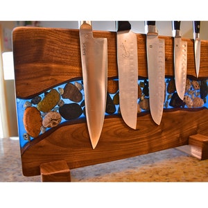 Magnetic knife rack, knife rack,  knife storage, Epoxy wood magnetic knife holder, knife block, Housewarming gift, Wood knife holder