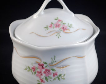 Winterling China (Marktleuthen Bavaria, Germany) Lidded Sugar (pattern unknown, floral)