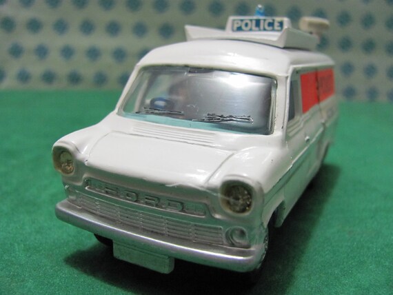 Vintage Dinky toys FORD TRANSIT VAN 