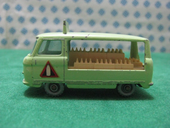 lesney commer bottle float