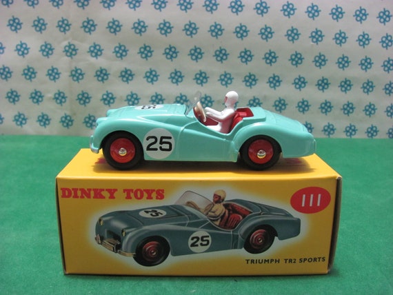 dinky triumph tr2