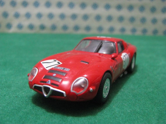 alfa romeo giulia diecast