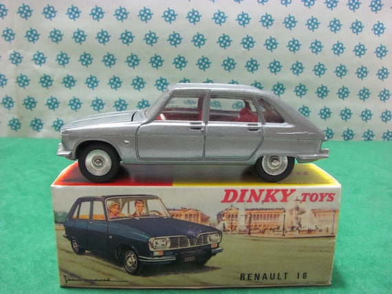 Renault 16-1965 Auto vintage 1//24 Diecast 14