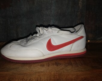 Vintage nike shoes | Etsy Nederland