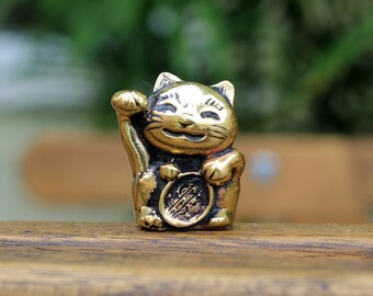 Lucky Waving Cat Maneki-Neko Brass Handmade Figurine Feng-Shui Money Attracter Amulet