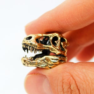 T-Rex Skull Pendant Keychain Tyrannosaurus Rex Brass Handmade Prehistoric Skeleton Stocking-Stuffer Figurine Sculpture