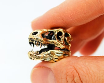 T-Rex Skull Pendant Keychain Tyrannosaurus Rex Brass Handmade Prehistoric Skeleton Stocking-Stuffer Figurine Sculpture