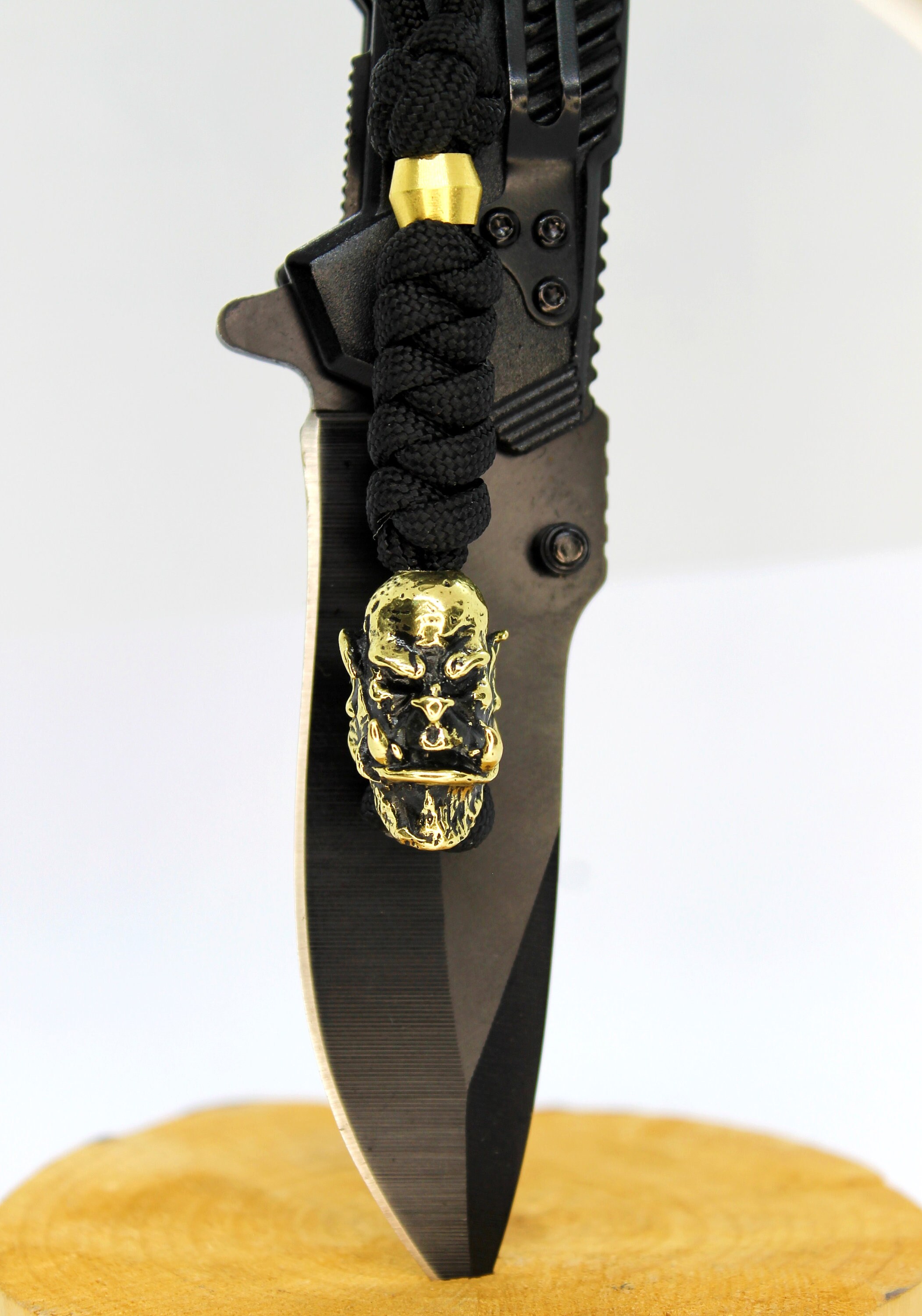 EDC Paracord Brass Orc Skull Keychain Lanyard Knife Accessories 1