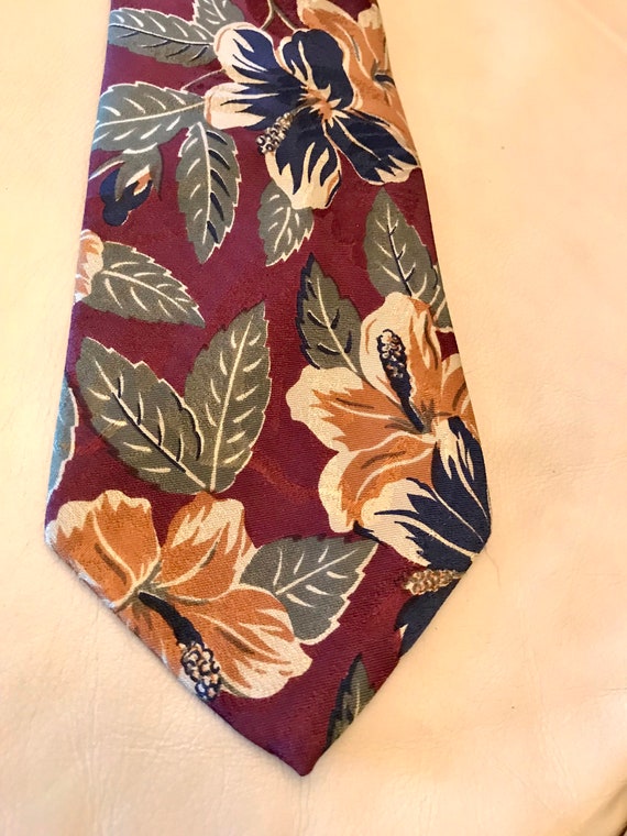 Nostalgic Necktie, Floral Maroon, Cotswold Collec… - image 1