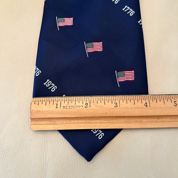 1976 Bicentennial Necktie, 1776–1976 American Flags, … - Gem
