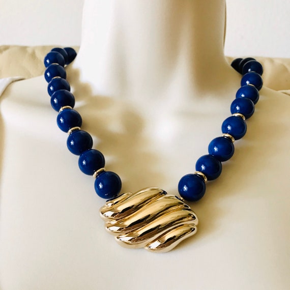 Avon Blue Bead Choker with Chunky Gold Swirl Pendant, Navy Blue Beads,  Choker