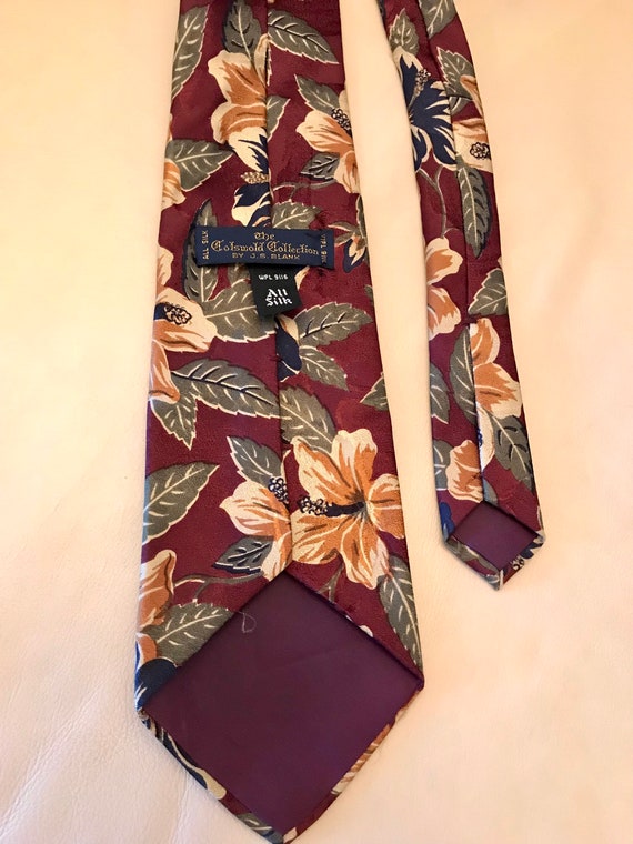 Nostalgic Necktie, Floral Maroon, Cotswold Collec… - image 4