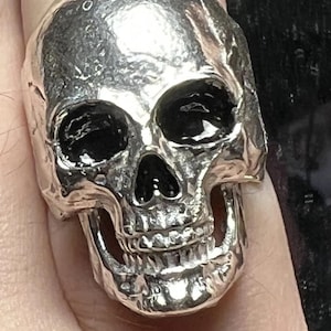 Anel de caveira masculino em prata esterlina 925 – Joia gótica de motociclista, anel punk feito à mão, presente exclusivo para ele