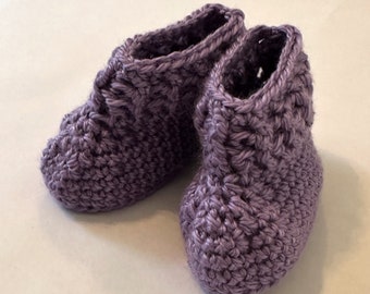 Beginner Crochet Baby Booties Pattern – Newborn Size, PDF (Digital Download)