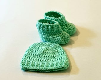 Newborn Baby Hat and Baby Booties Crochet Pattern Bundle