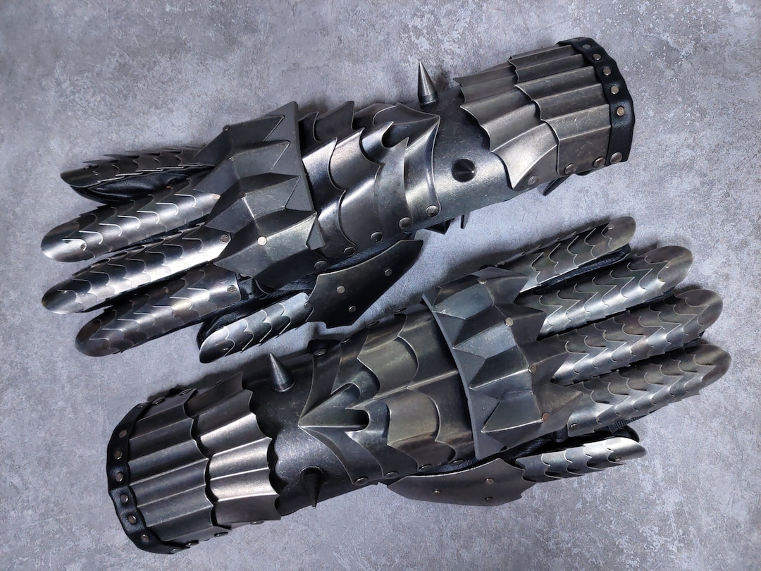 LOTR Witch King Gauntlets Lord of the Rings Medieval Armor Nazgul