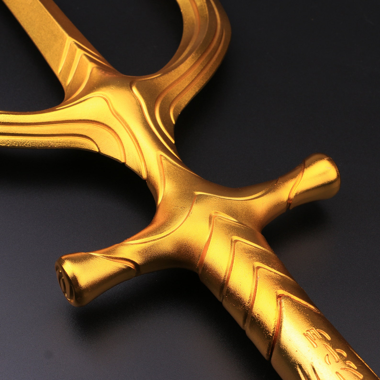 sideshow aquaman trident