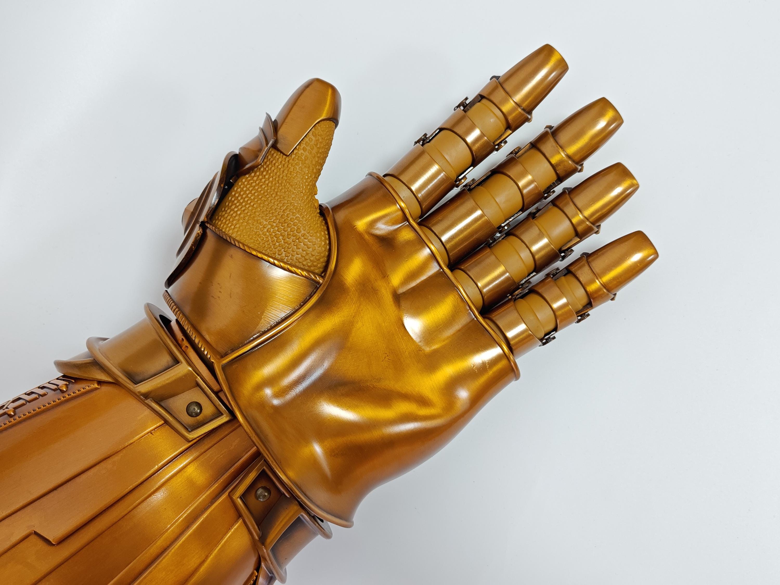 メタル インフィニティ ガントレット サノス コスプレ