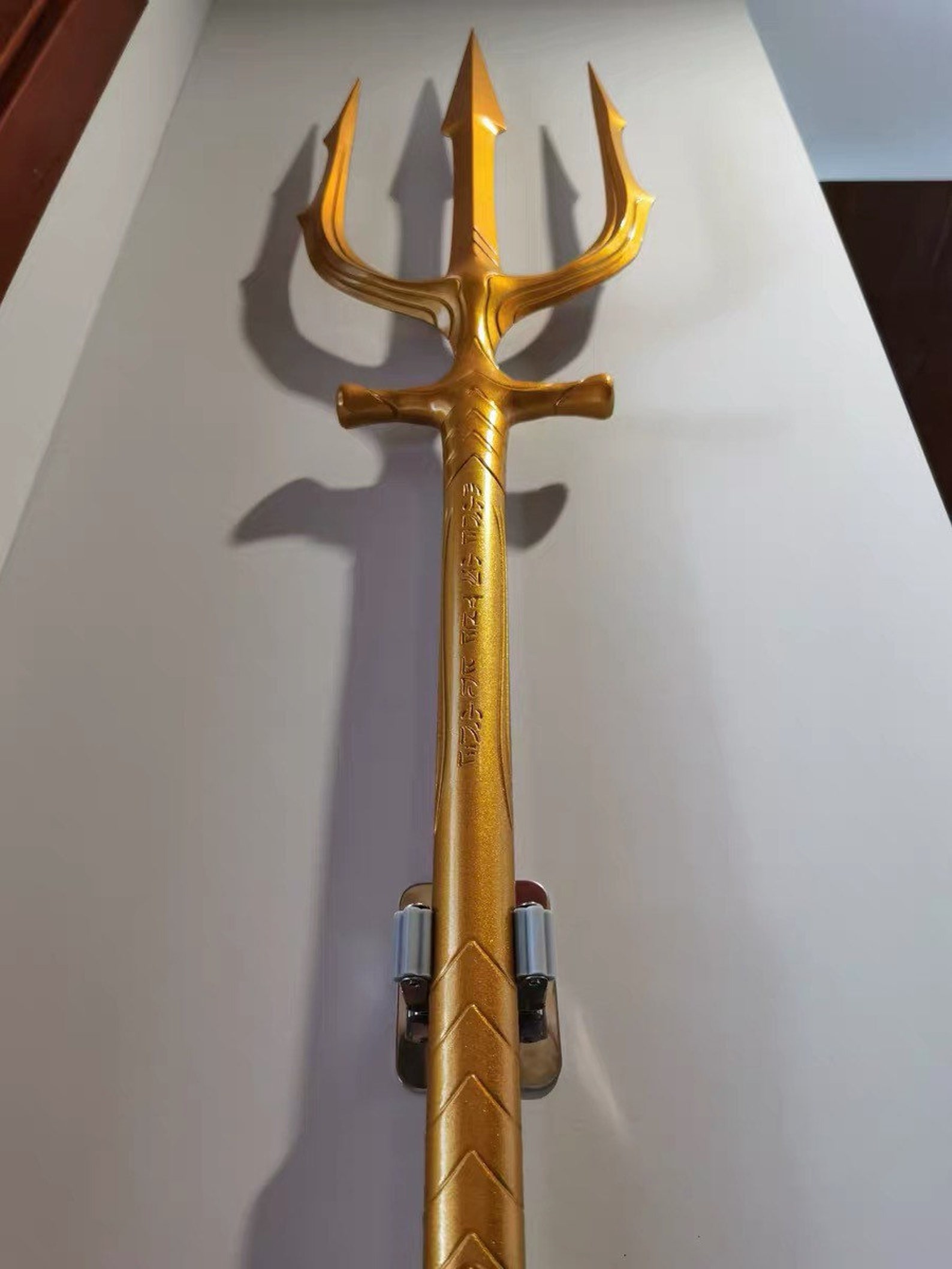 sideshow aquaman trident