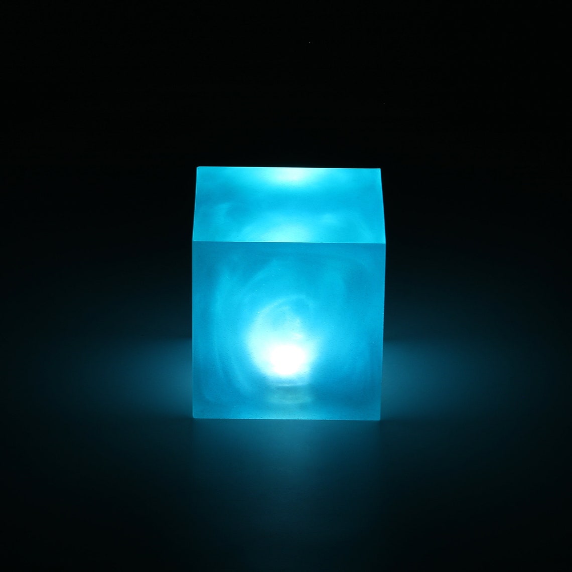 tesseract cube toy