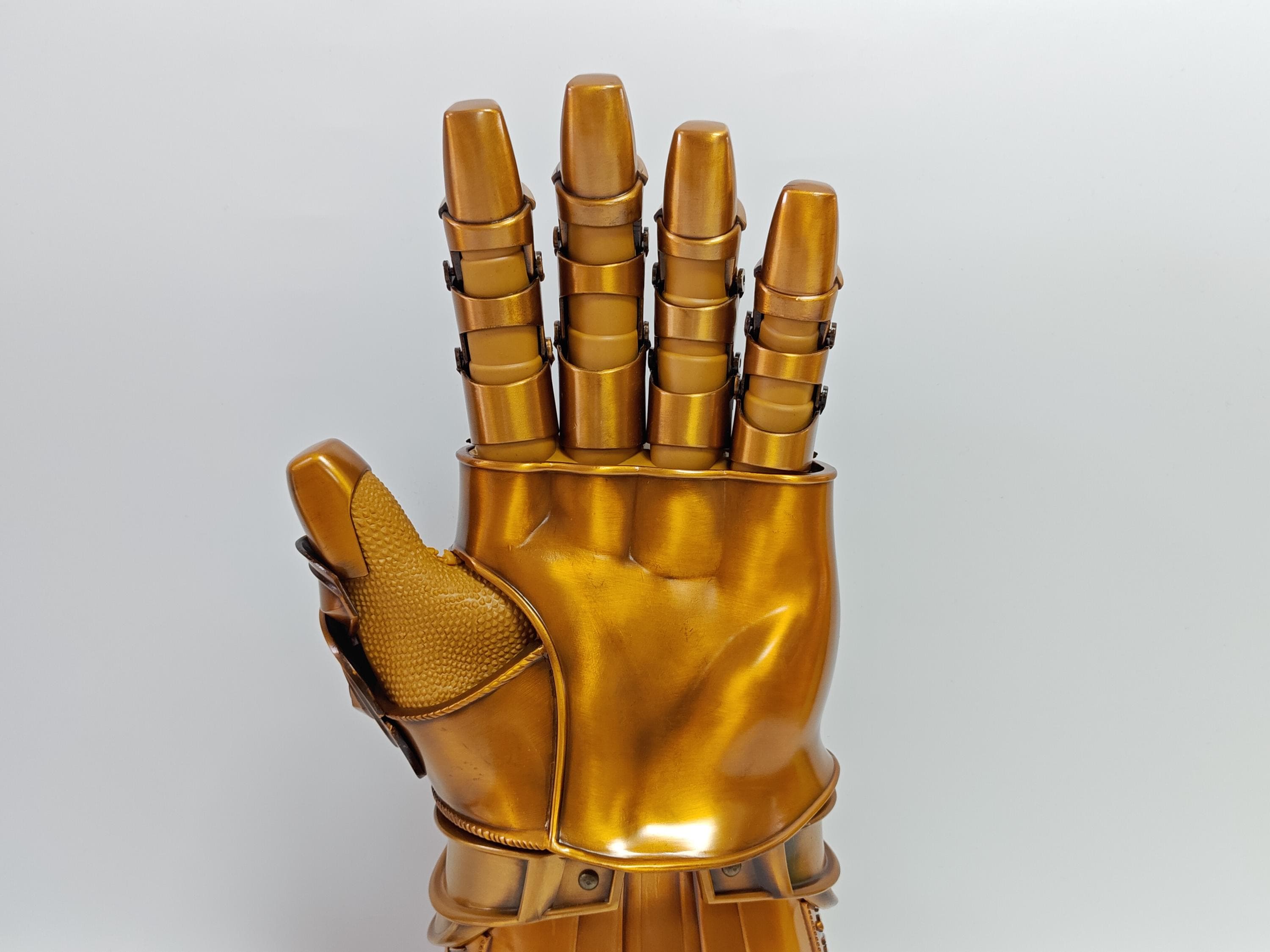 メタル インフィニティ ガントレット サノス コスプレ