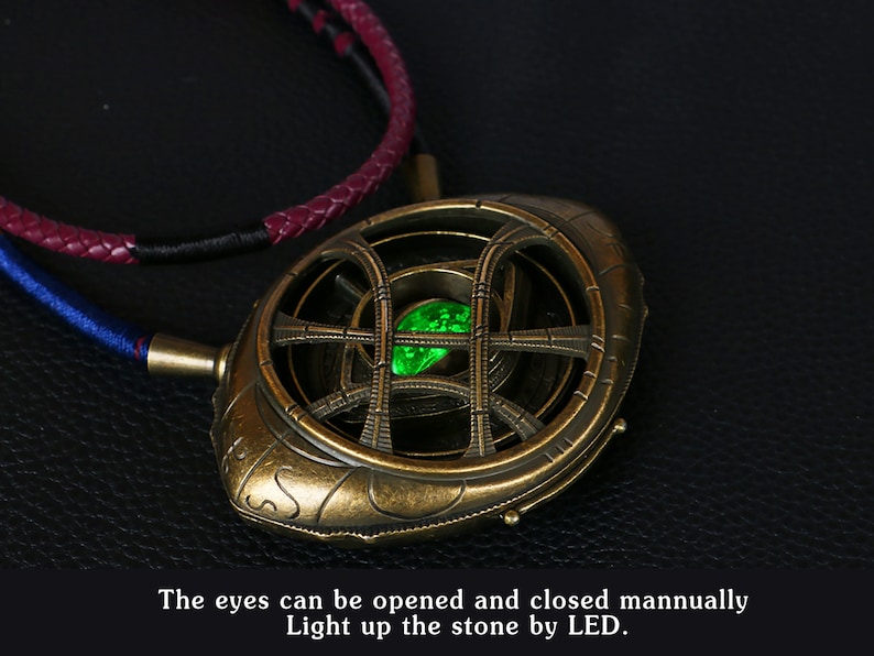 Dr. seltsame Auge von Agamotto Halskette Metall 1/1 Skala