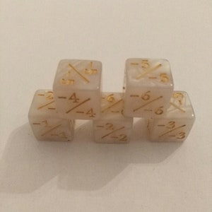 New -1 -1 to -6 -6 Marble White dices counter for Magic the Gathering and other card games x6