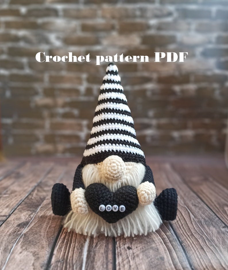 Gnome crochet pattern Valentine Gnome with heart crochet image 1