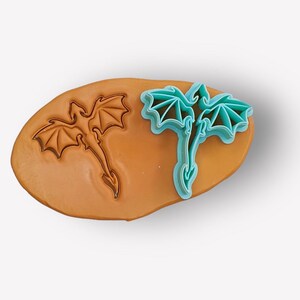 Dragon Flying Polymer Clay Cutter, Dragon Cutters, Digital STL File, 4 Sizes, STL Earring, Dragon File for 3D printer image 7
