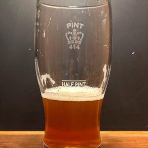 British Stamp Imperial Pint Tulip Beer Glass 20 oz with half pint mark