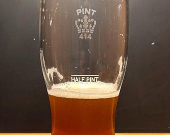 British Stamp Imperial Pint Tulip Beer Glass 20 oz with half pint mark