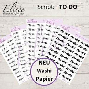 Könnte beinhalten: Ein Blatt mit schwarzen und weißen "To Do" Schrift-Stickern. Die Sticker sind in Reihen und Spalten auf weißem Hintergrund angeordnet. Der Text "NEU Washi Papier" ist in Schwarz auf einem lila Kreis gedruckt.
