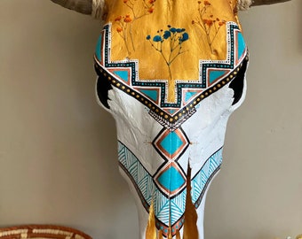 Crâne de vache peint à la main | Crâne tribal mural | Crâne de vache de l'ouest | Décoration bohème