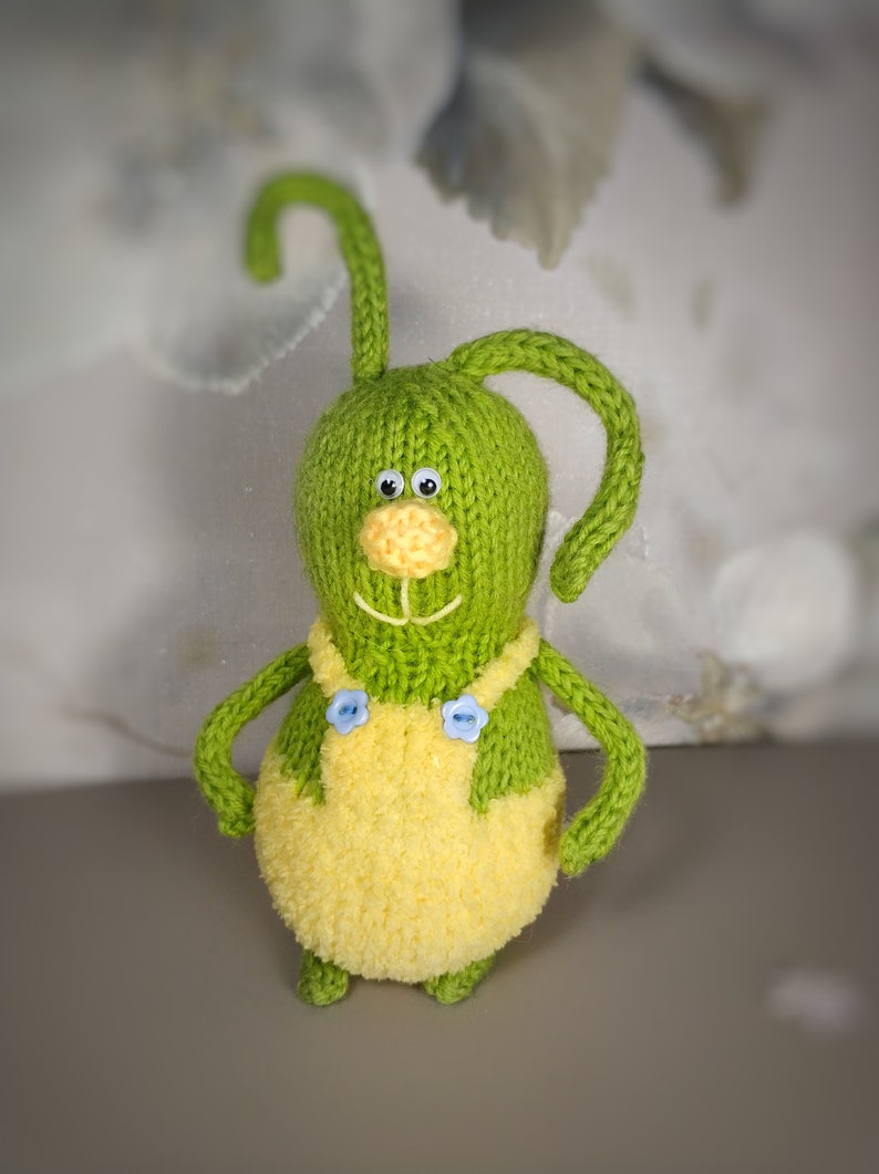 Green Bunny Hand-knitted Rabbit Amigurumi Toy Miniature Banny Dolls toys Handmade Easter softie hare Easter gift Knit bunny toys Easter toy